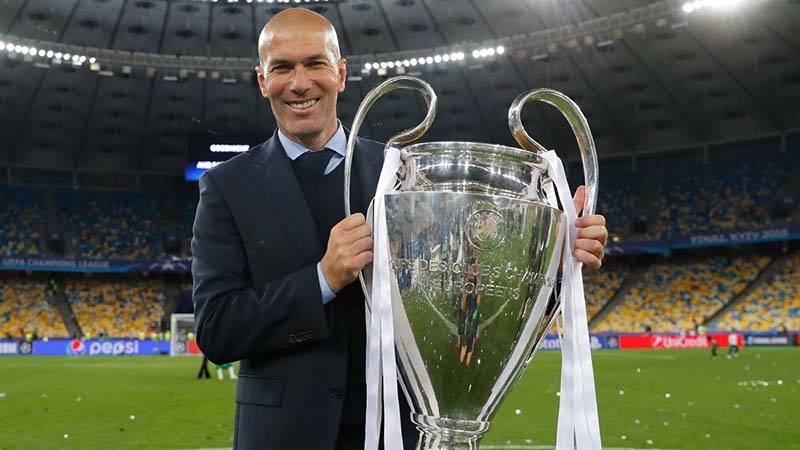 Real Madrid vô địch 3 năm liên tiếp