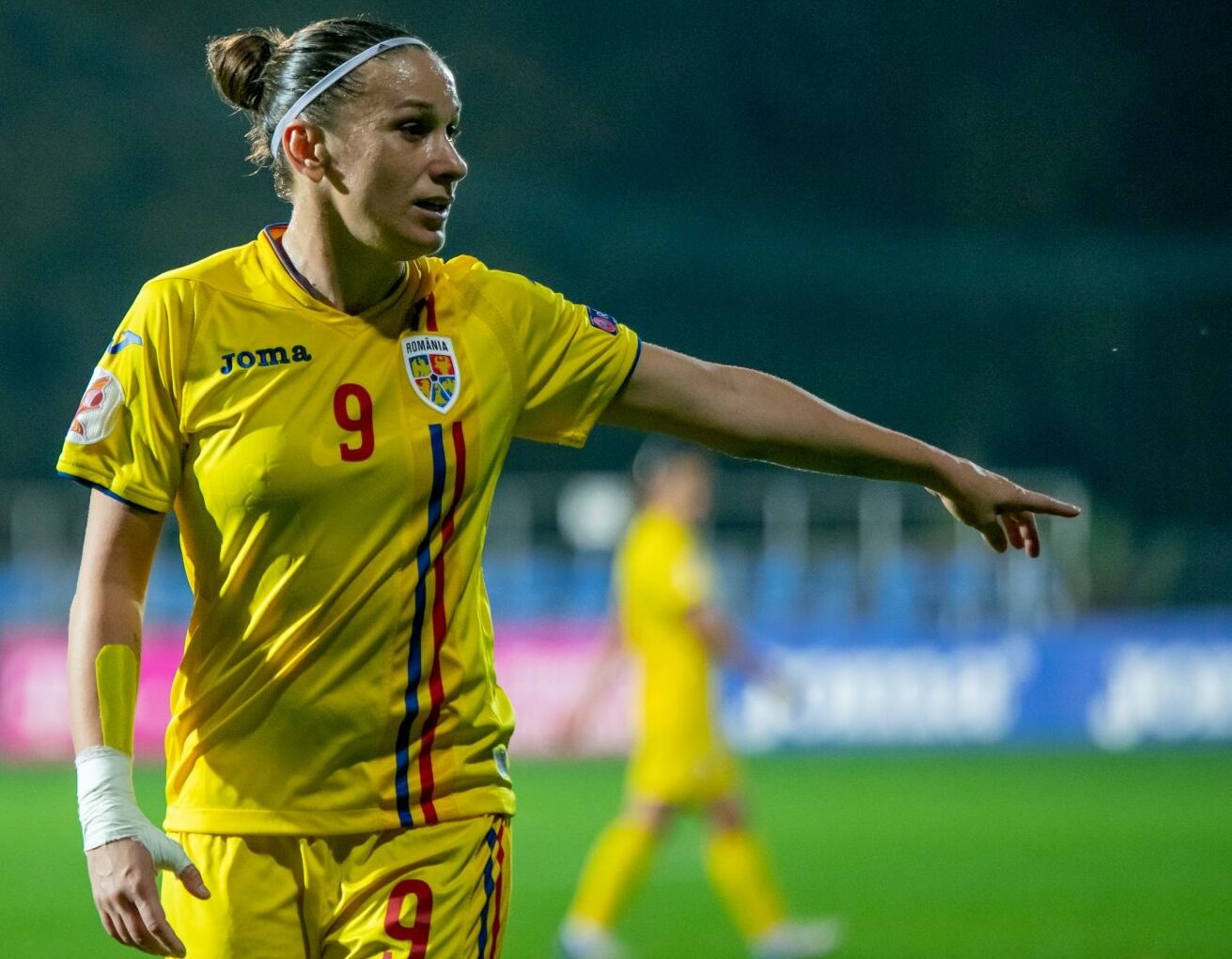 Tiểu Sử Laura Rus Nữ Cầu Thủ Bóng Đá Nổi Tiếng Người Anh