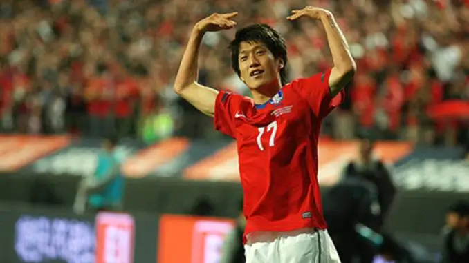 Top 5 cầu thủ Hàn Quốc thi đấu ở Ngoại hạng Anh - Đội trưởng Park về nhì
